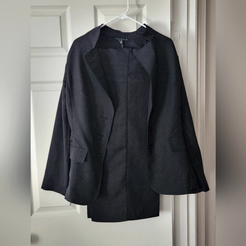 Tiana B black  2 pant set  size 14